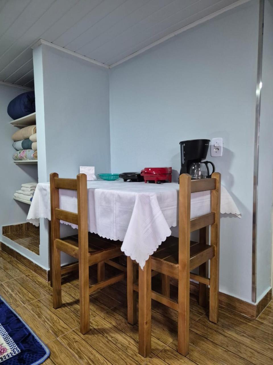 Loft Para Ate 3 Pessoas Campos do Jordão Exteriör bild